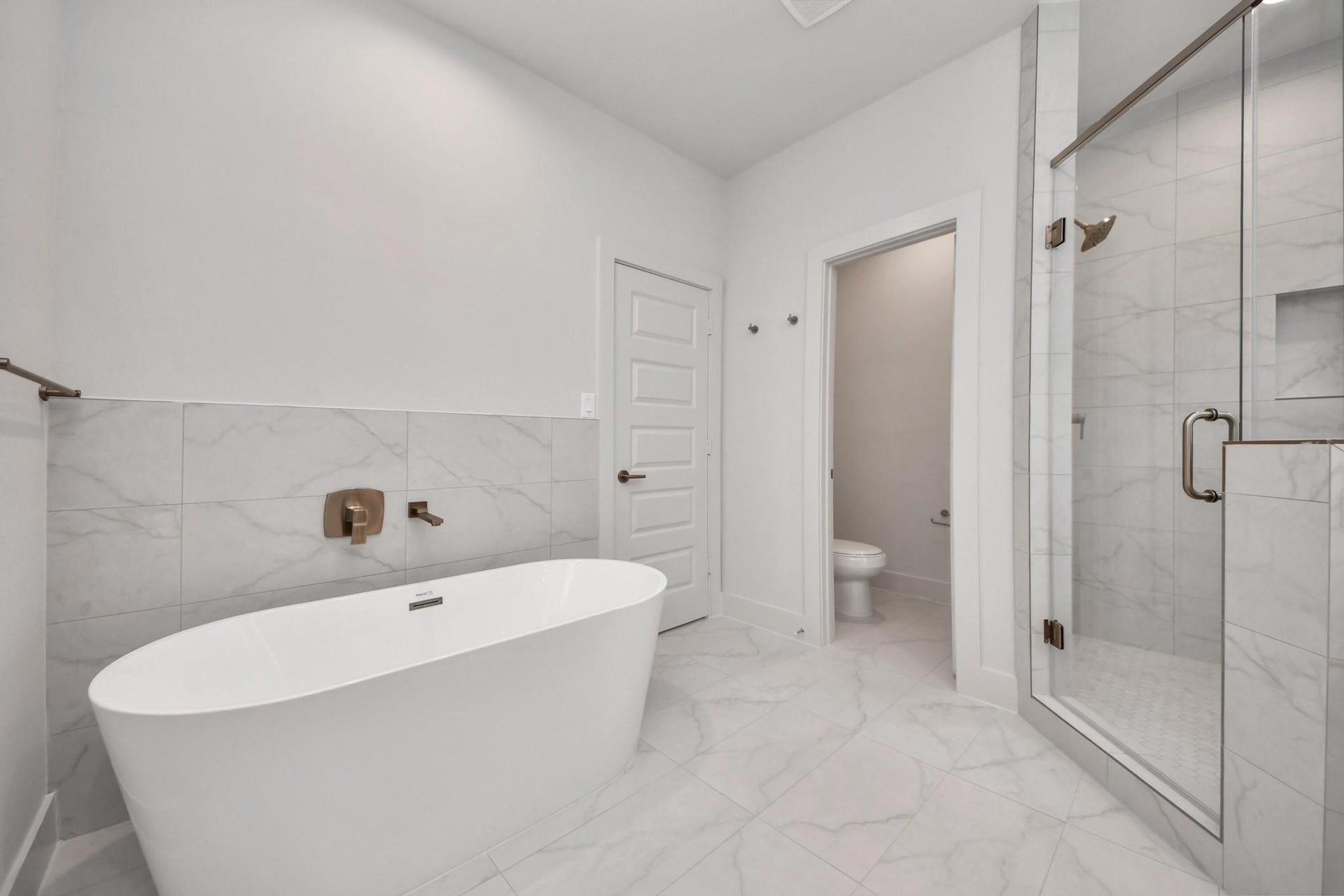 13105 Moncloa Drive, Houston, TX 77047 13105 Moncloa Drive, Houston, TX 77047