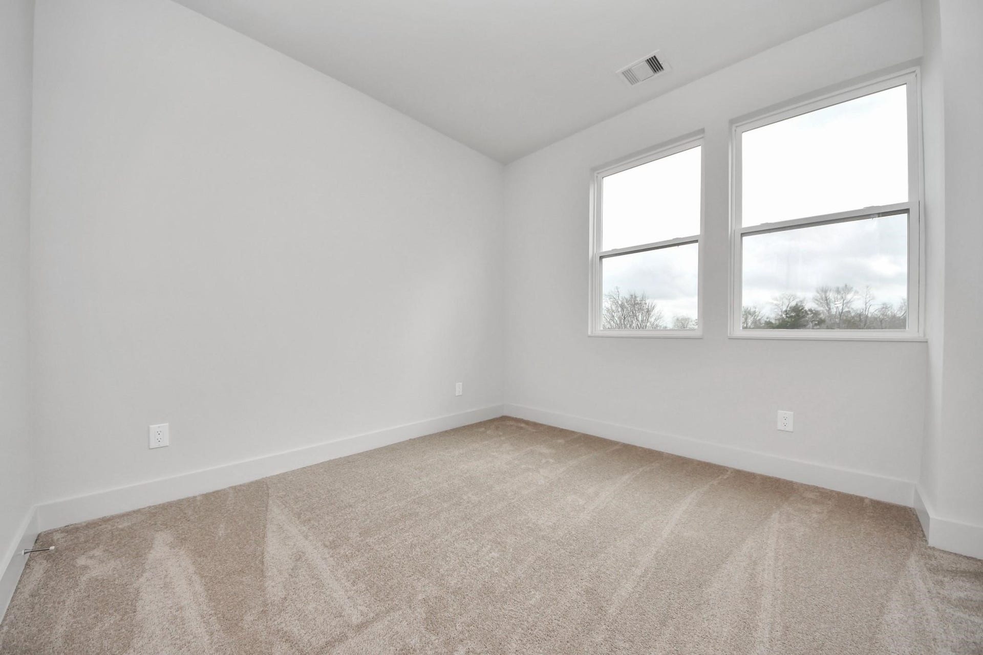 13105 Moncloa Drive, Houston, TX 77047 13105 Moncloa Drive, Houston, TX 77047