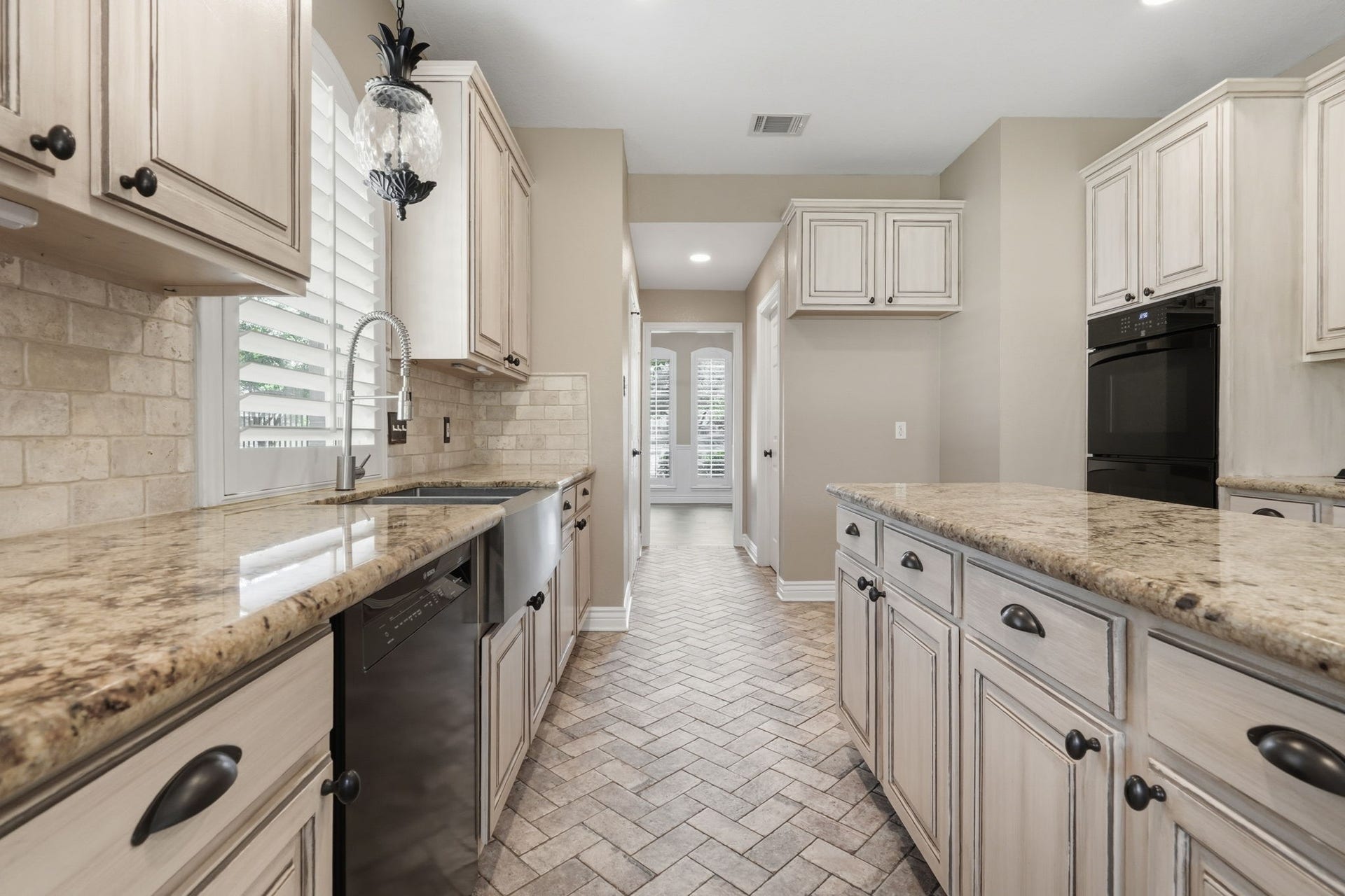 20210 Prim Pine Court, Cypress, TX 77433 Kitchen