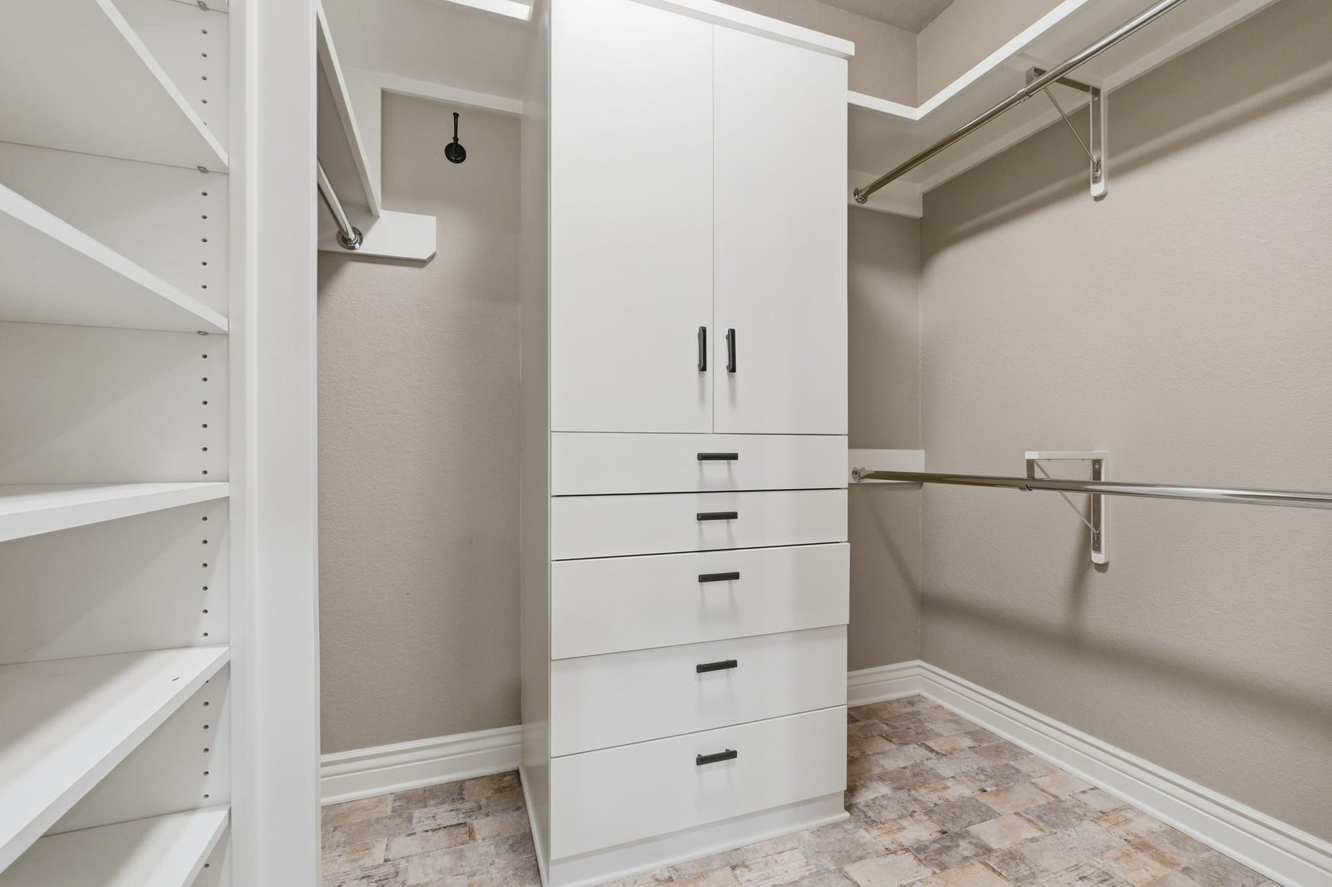 20210 Prim Pine Court, Cypress, TX 77433 Closet #2