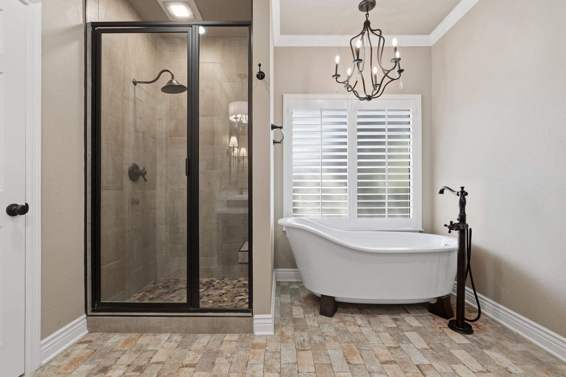 20210 Prim Pine Court, Cypress, TX 77433 Updated bath with walk-in shower and soaking tub.