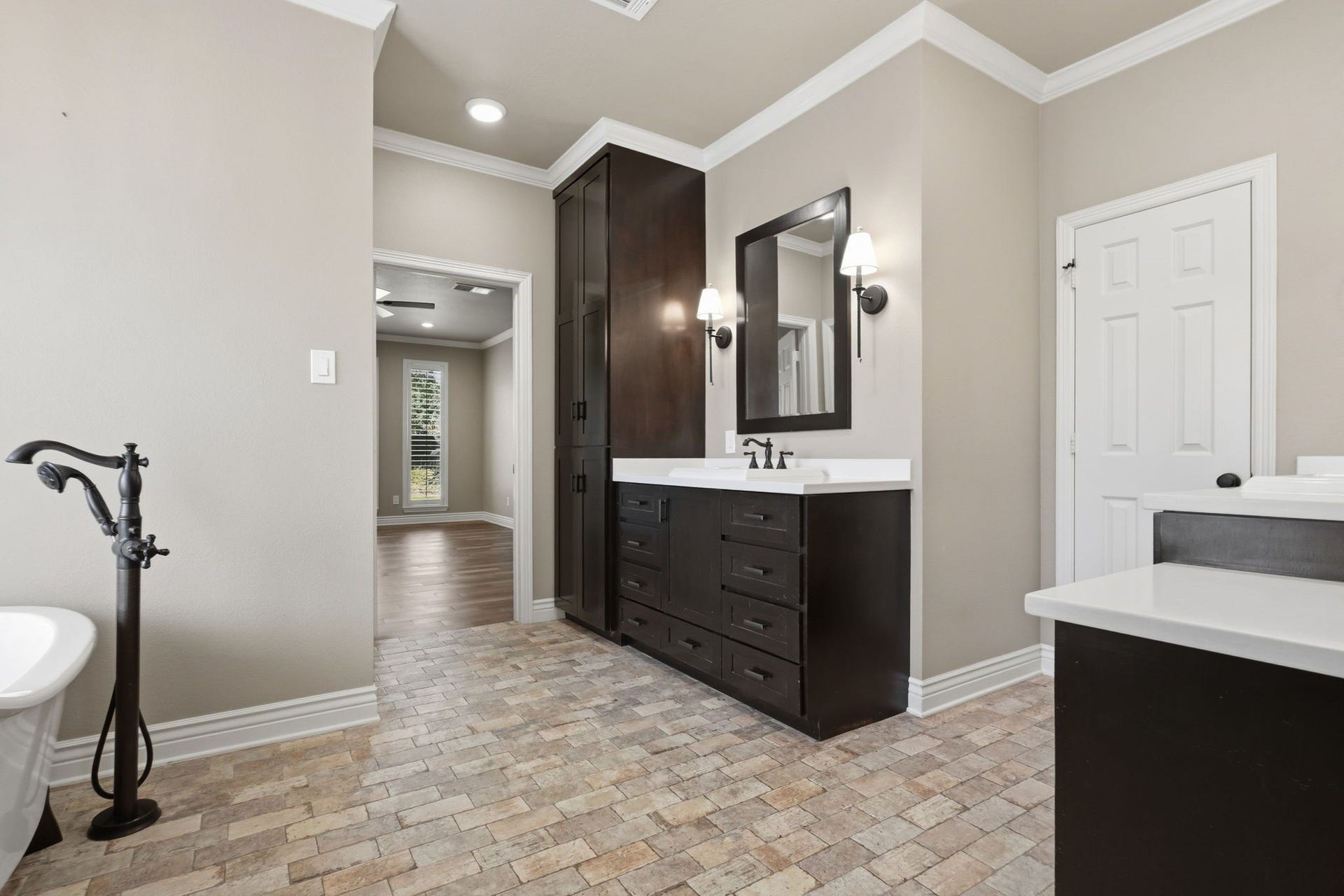 20210 Prim Pine Court, Cypress, TX 77433 Primary bathroom