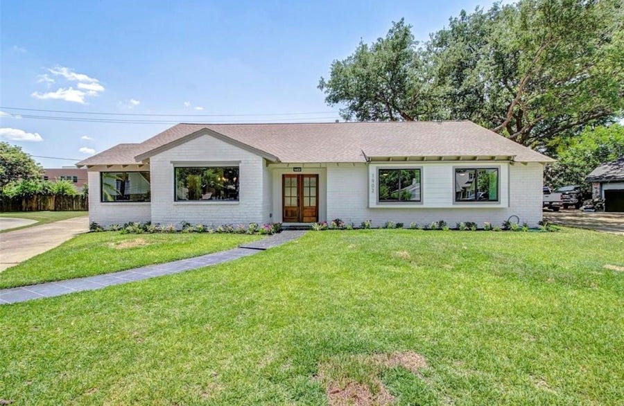 Property photo for 1902 Knoboak Circle, Houston, TX