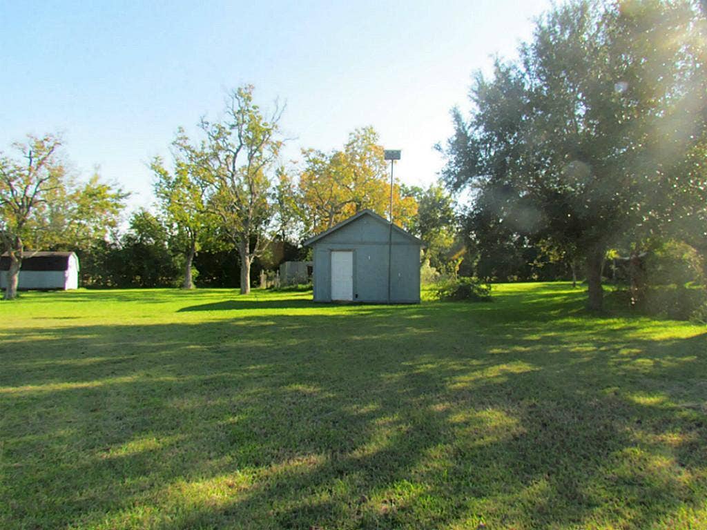 9710 Camelots Court, Pearland, TX 77584 9710 Camelots Court, Pearland, TX 77584