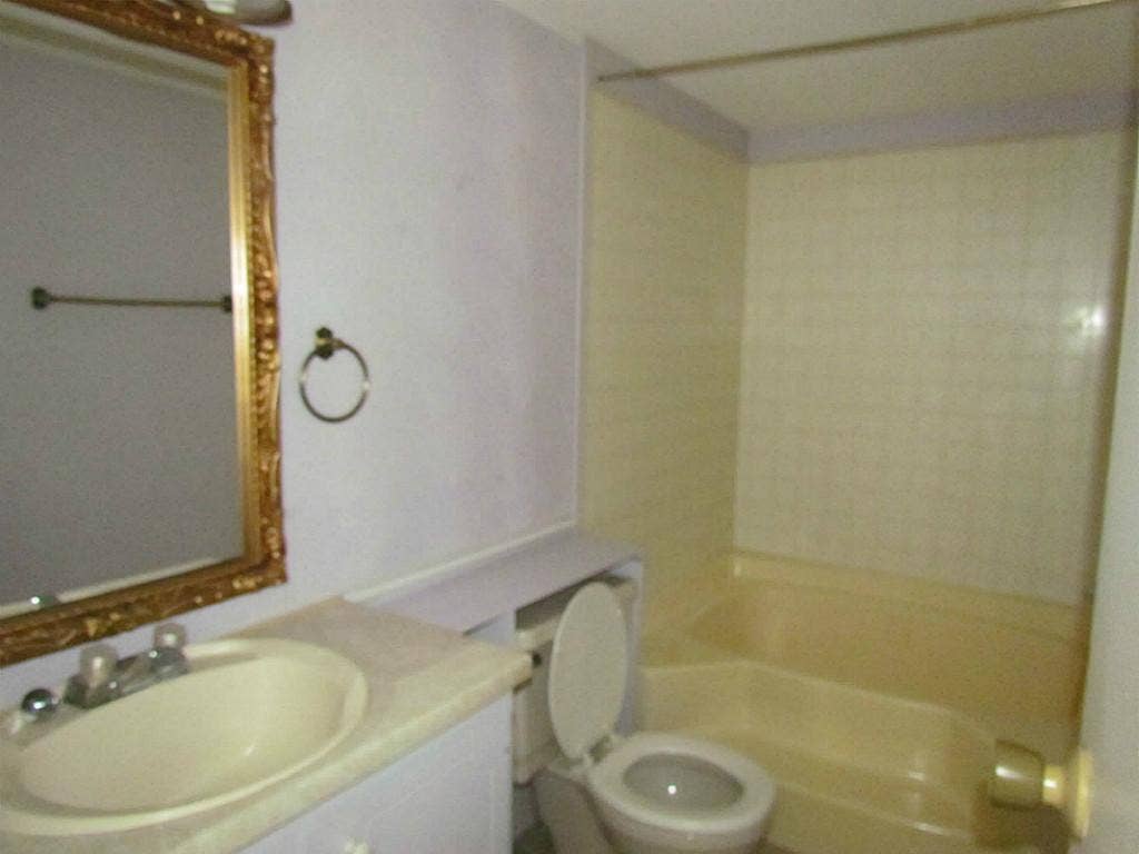 9710 Camelots Court, Pearland, TX 77584 9710 Camelots Court, Pearland, TX 77584