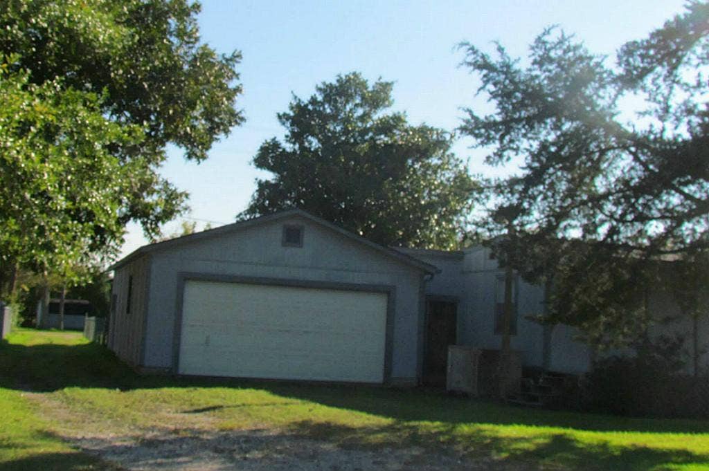 9710 Camelots Court, Pearland, TX 77584 9710 Camelots Court, Pearland, TX 77584