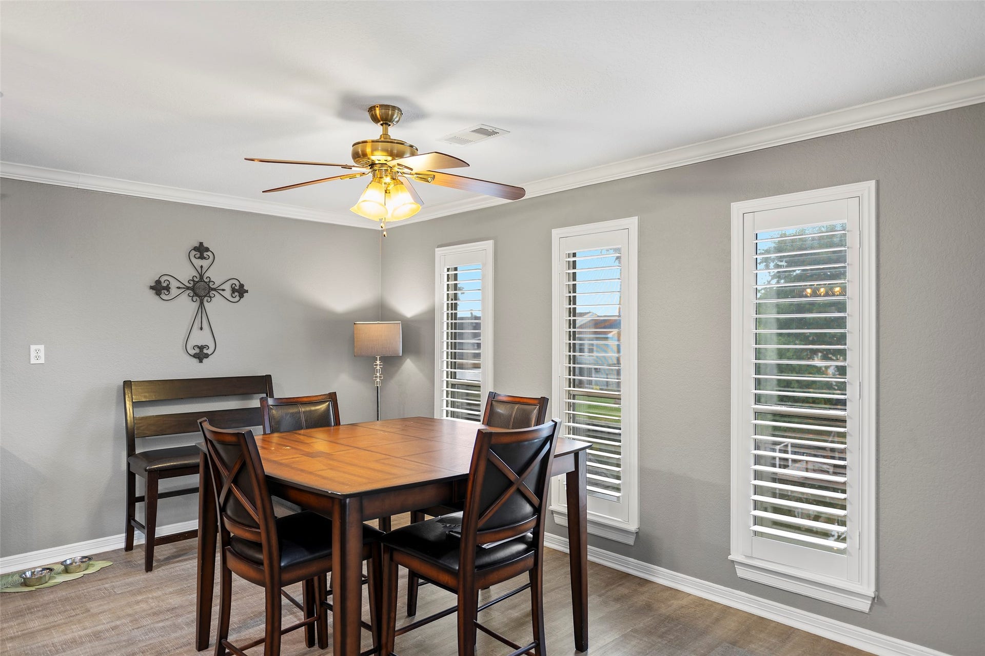 26 N Curlew Street, La Marque, TX 77568 26 N Curlew Street, La Marque, TX 77568
