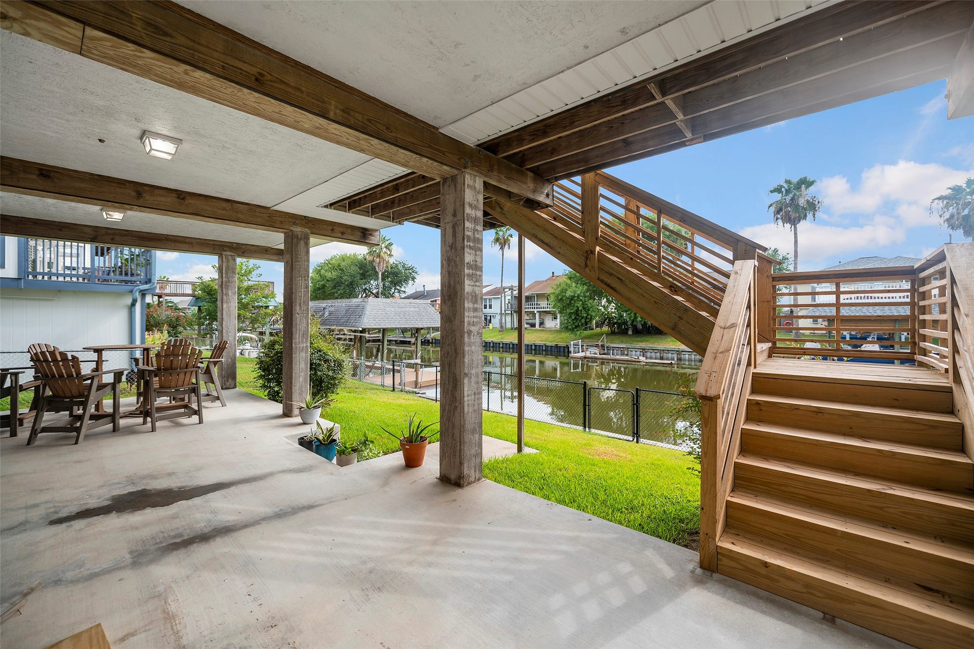 26 N Curlew Street, La Marque, TX 77568 26 N Curlew Street, La Marque, TX 77568