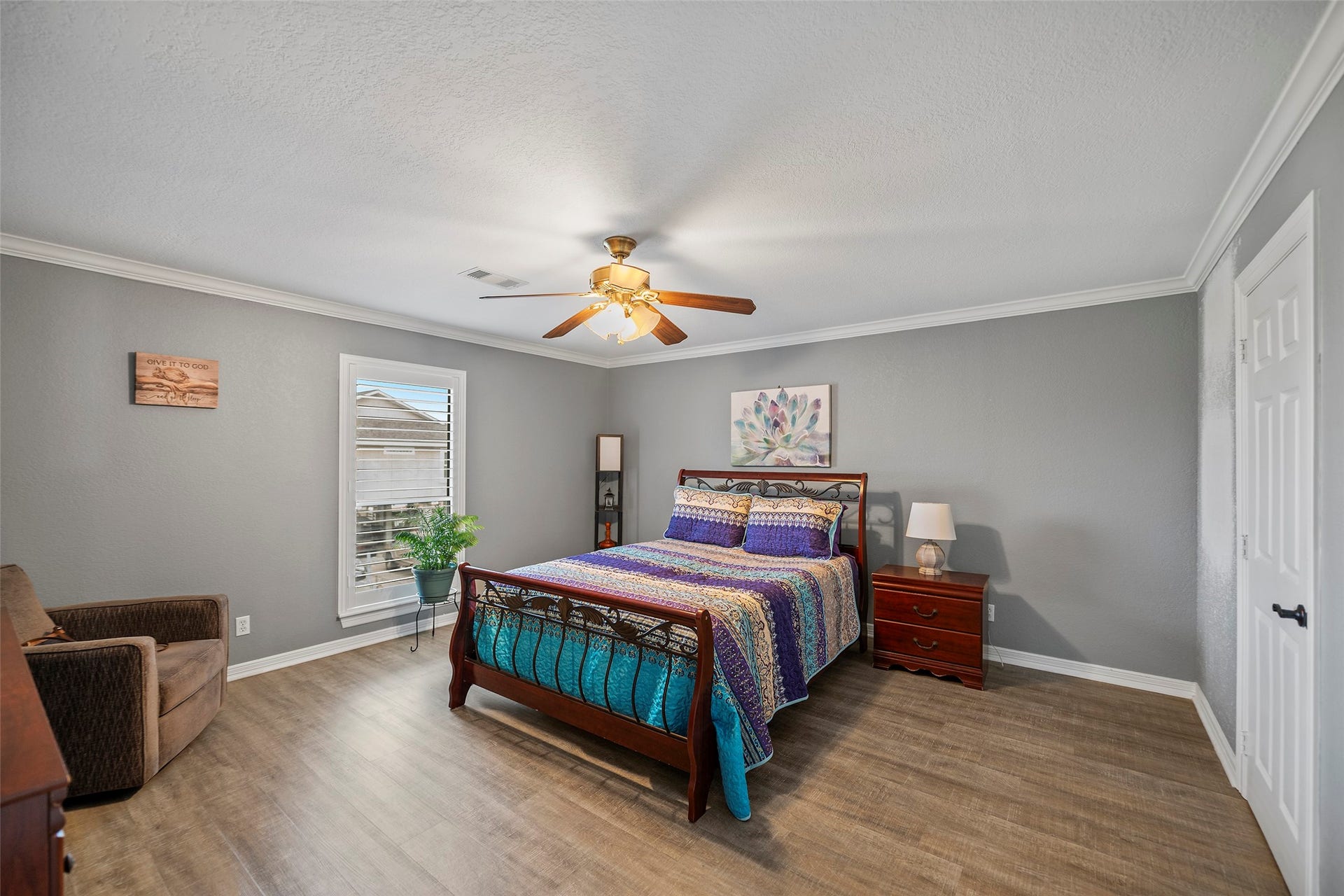 26 N Curlew Street, La Marque, TX 77568 26 N Curlew Street, La Marque, TX 77568