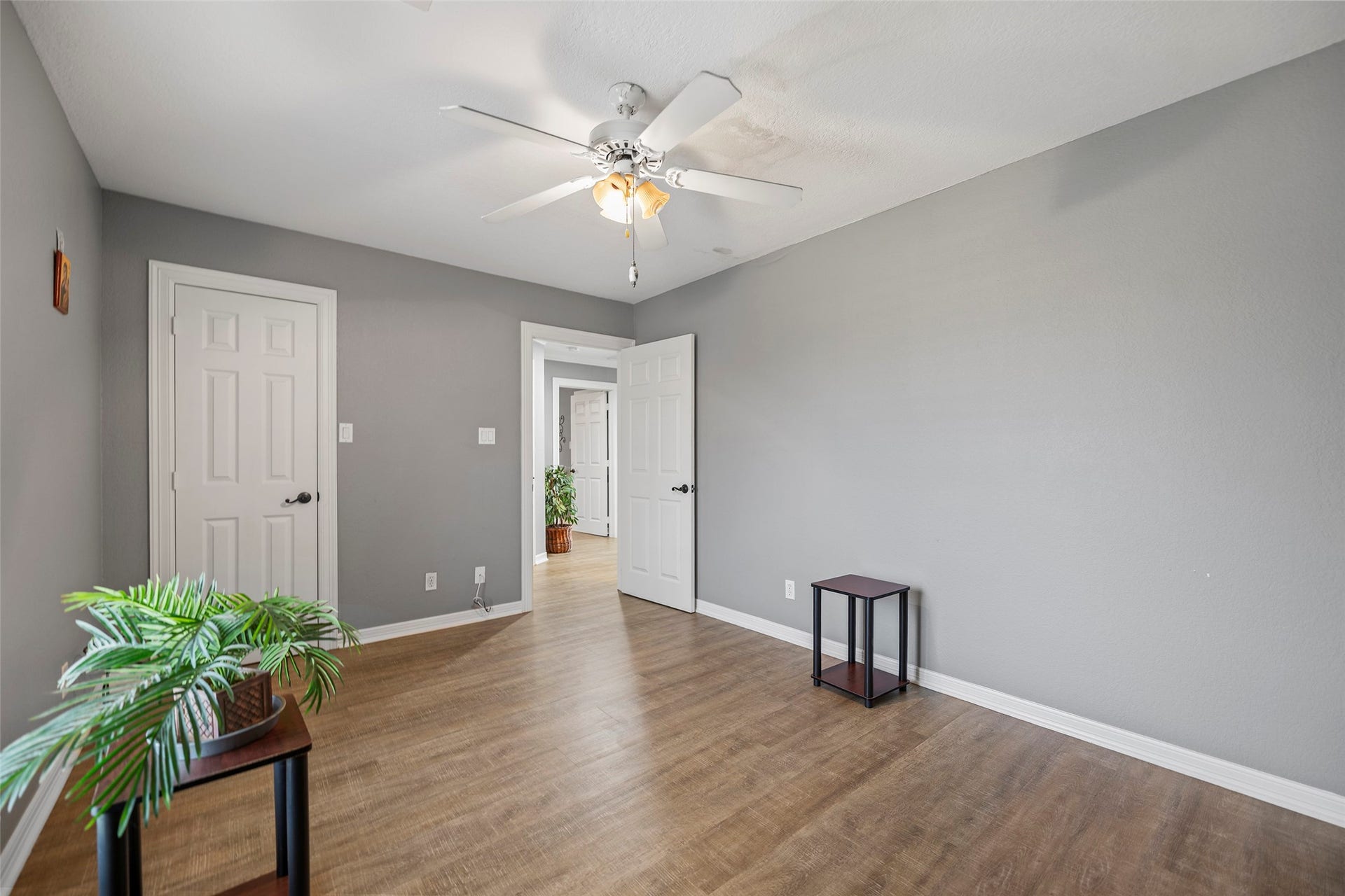 26 N Curlew Street, La Marque, TX 77568 26 N Curlew Street, La Marque, TX 77568