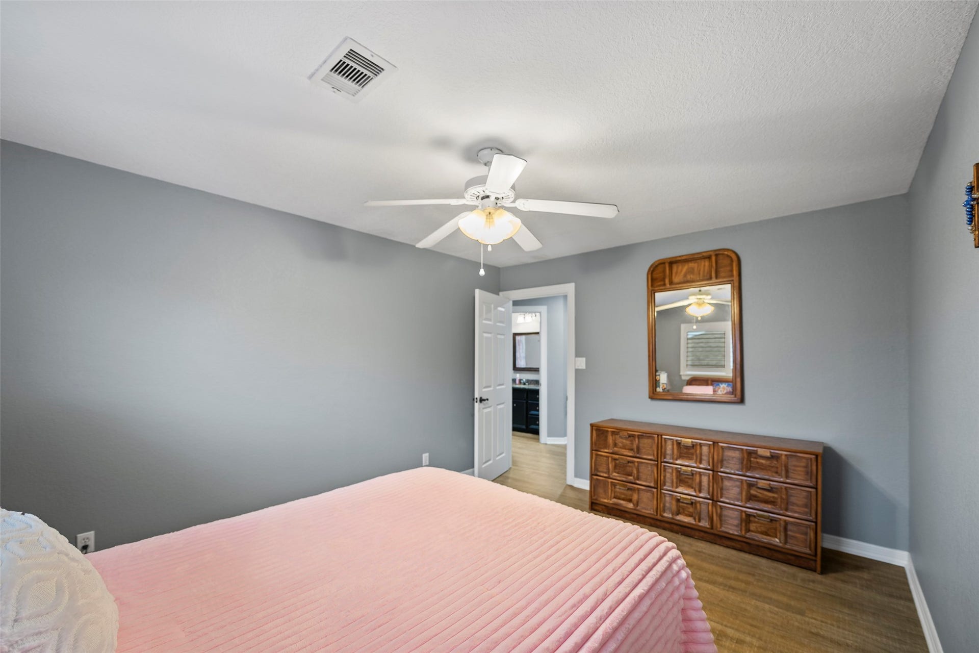 26 N Curlew Street, La Marque, TX 77568 26 N Curlew Street, La Marque, TX 77568