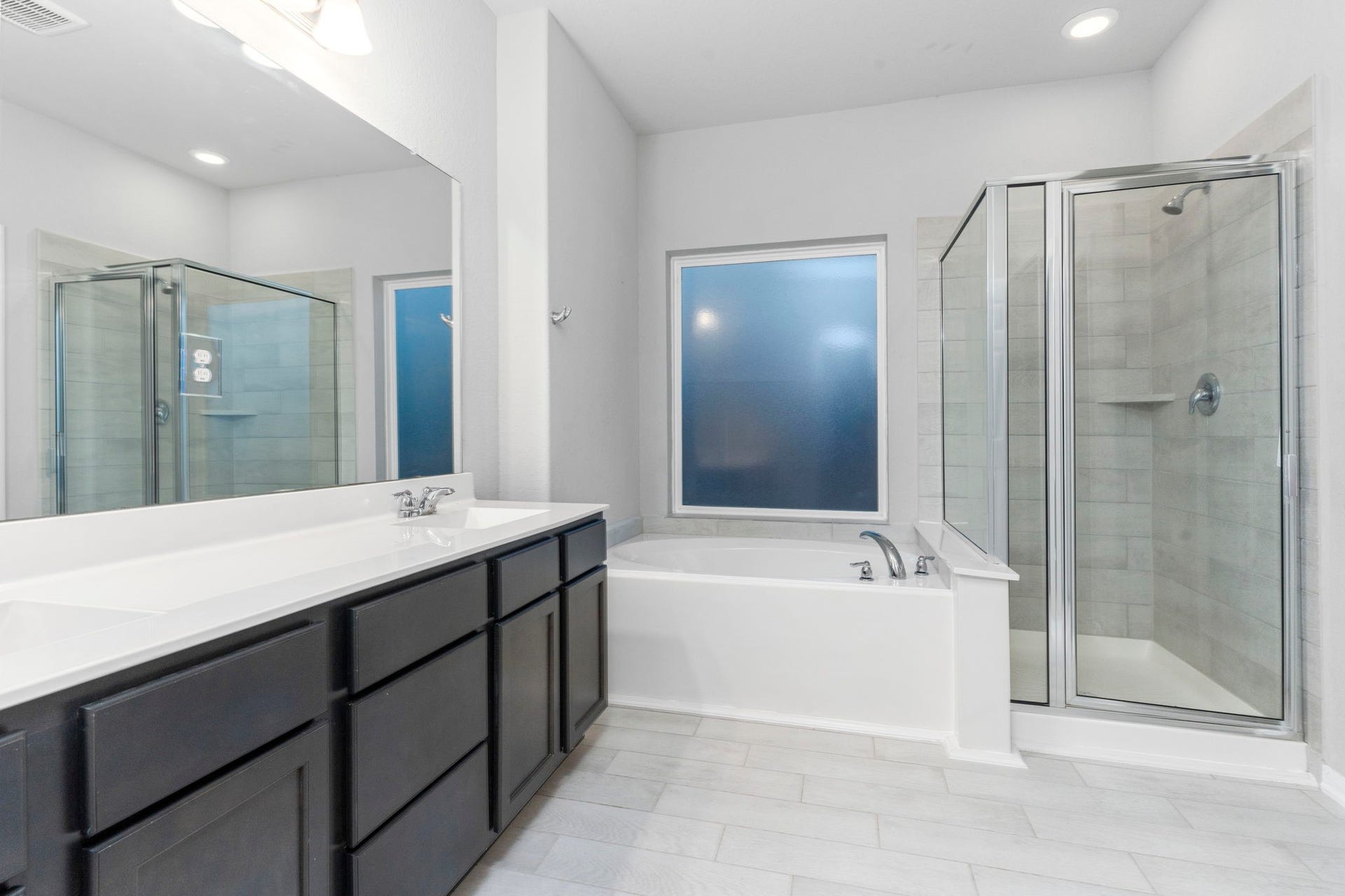 5406 Rustic Ruby Dr, Fulshear, TX 77423 Primary Bathroom with a separate Shower