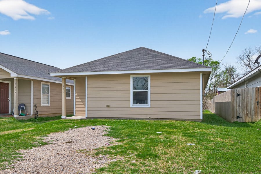 Property photo for 7521 Dyer Street, Houston, TX