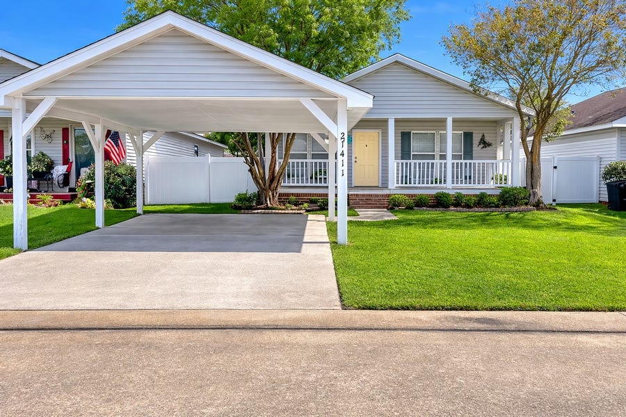 Property photo for 21411 Berry Ridge Lane, Tomball, TX