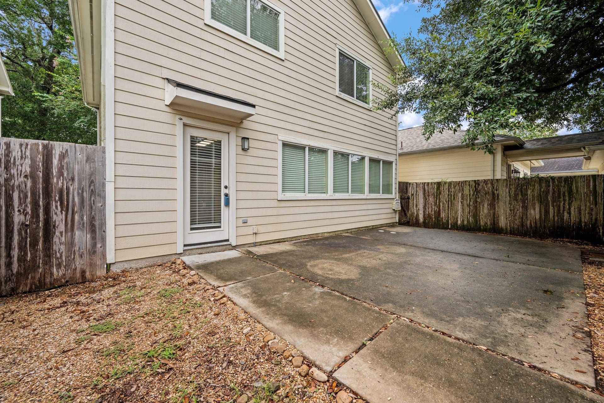 26853 Haileys Manor, Kingwood, TX 77339 Lots of back patio space for endless possibilities!