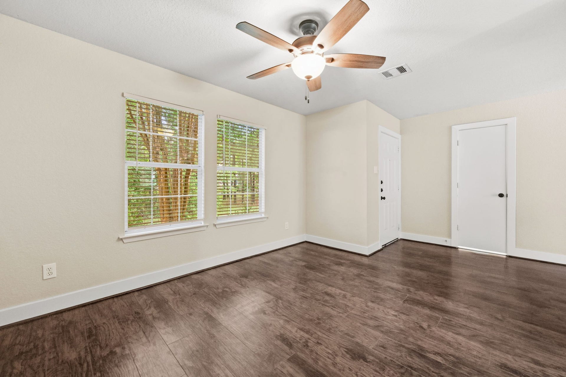 26853 Haileys Manor, Kingwood, TX 77339 Another view of the flex/dining/home office room.