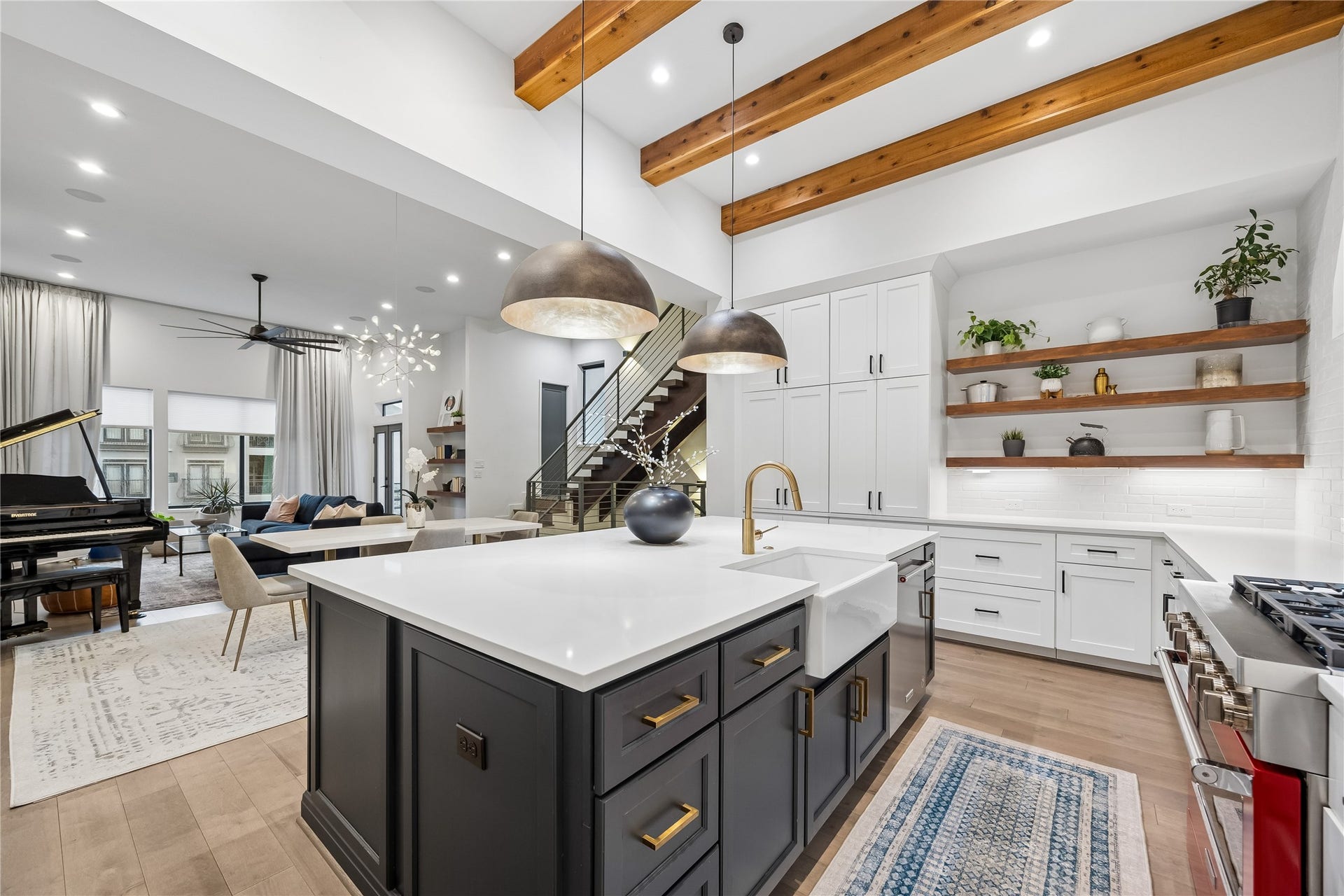 513 Memorial Heights Drive, Houston, TX 77007 513 Memorial Heights Drive, Houston, TX 77007