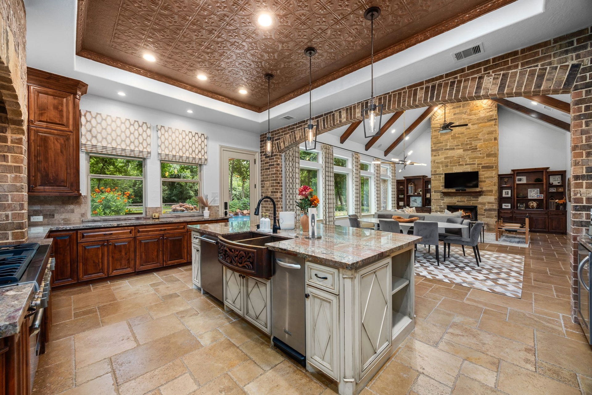 2734 Forest View, Richmond, TX 77406 This place is a work of art!