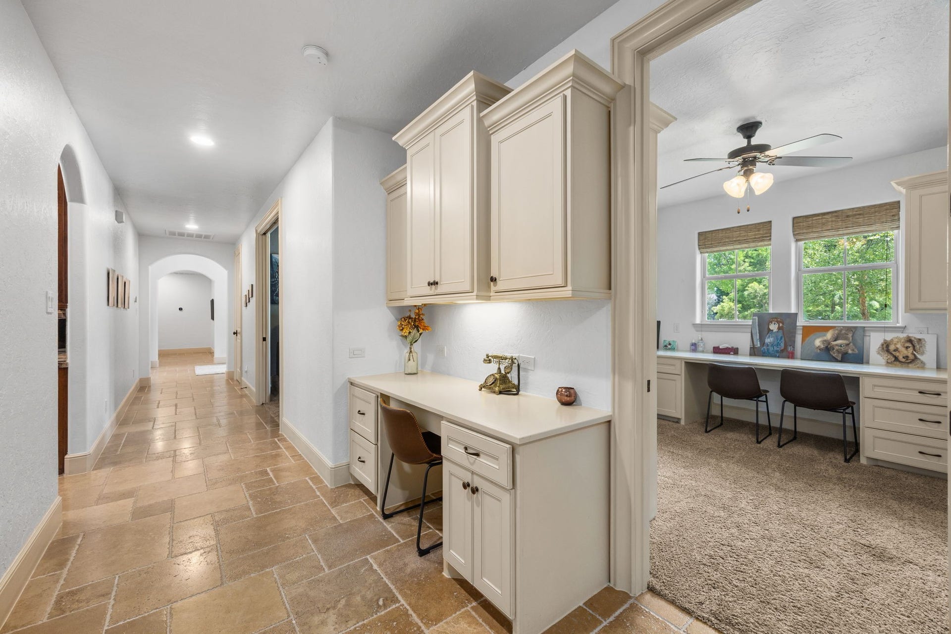 2734 Forest View, Richmond, TX 77406 Butler's pantry to the right. To the left secretary area, craft room and media room.