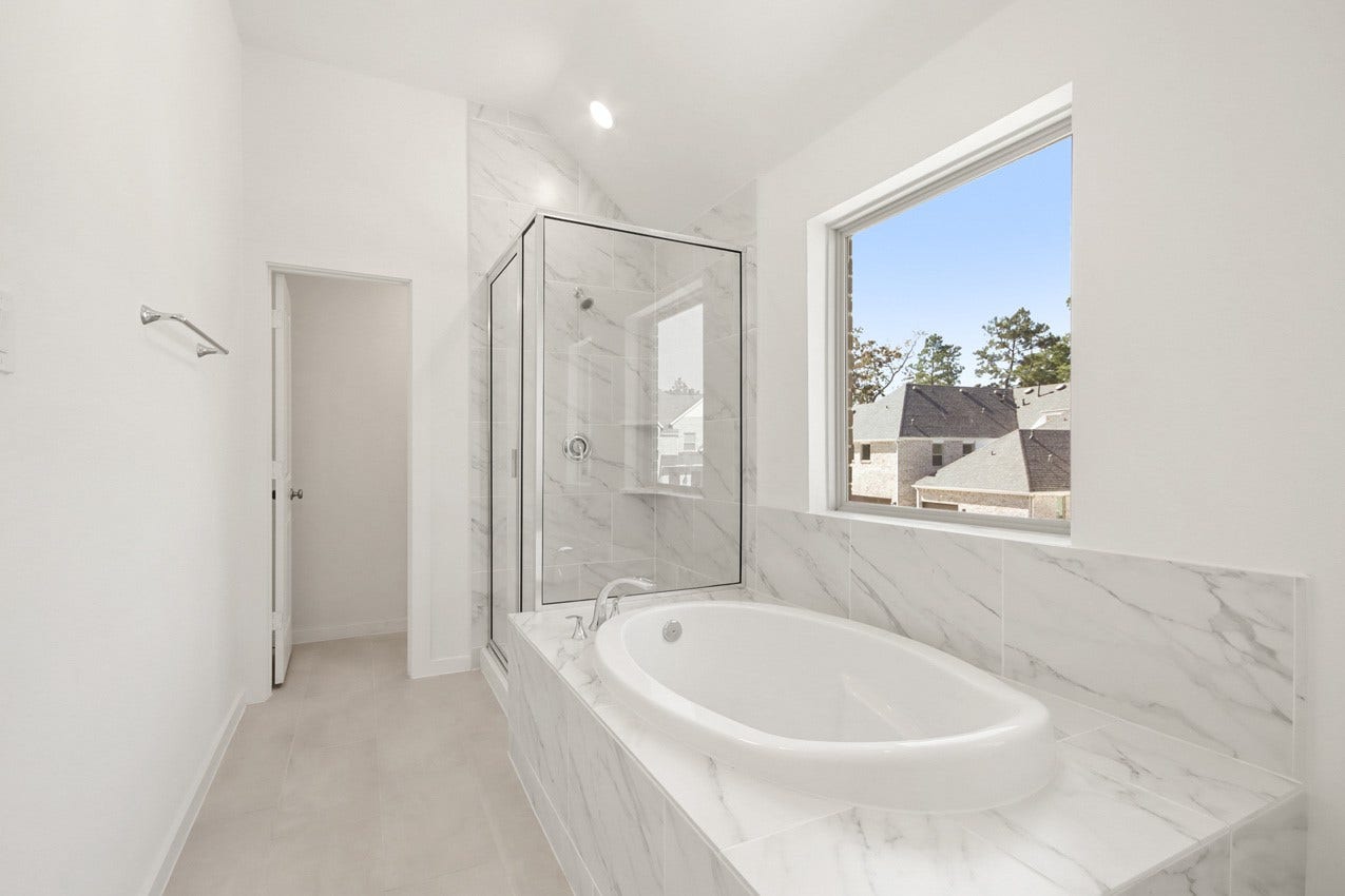 329 Fields Lane, Montgomery, TX 77316 Primary Bathroom