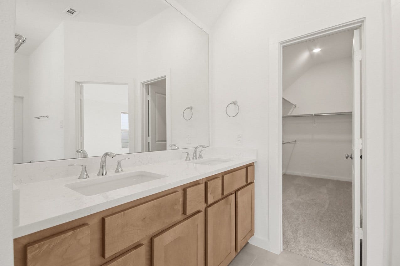 329 Fields Lane, Montgomery, TX 77316 Primary Bathroom