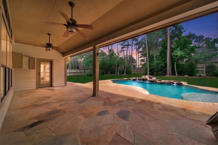 Property photo for 40503 Manor Drive, Magnolia, TX