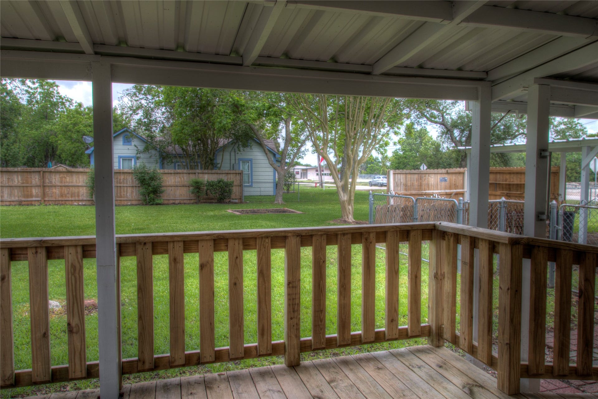 415 Perkins Avenue, League City, TX 77573 View from Wood Deck Patio to large backyard