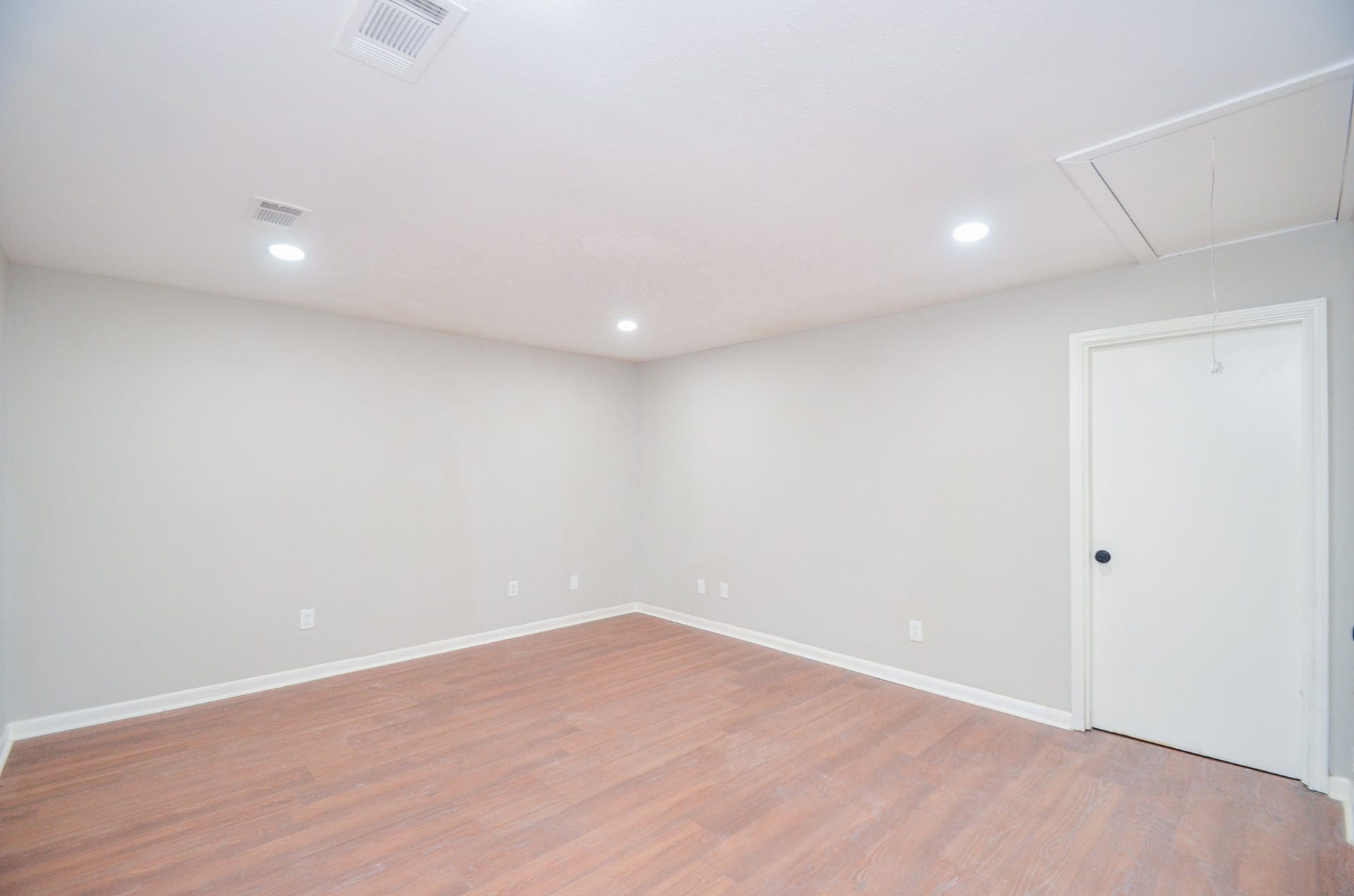123 Cypress Lane, Conroe, TX 77301 123 Cypress Lane, Conroe, TX 77301