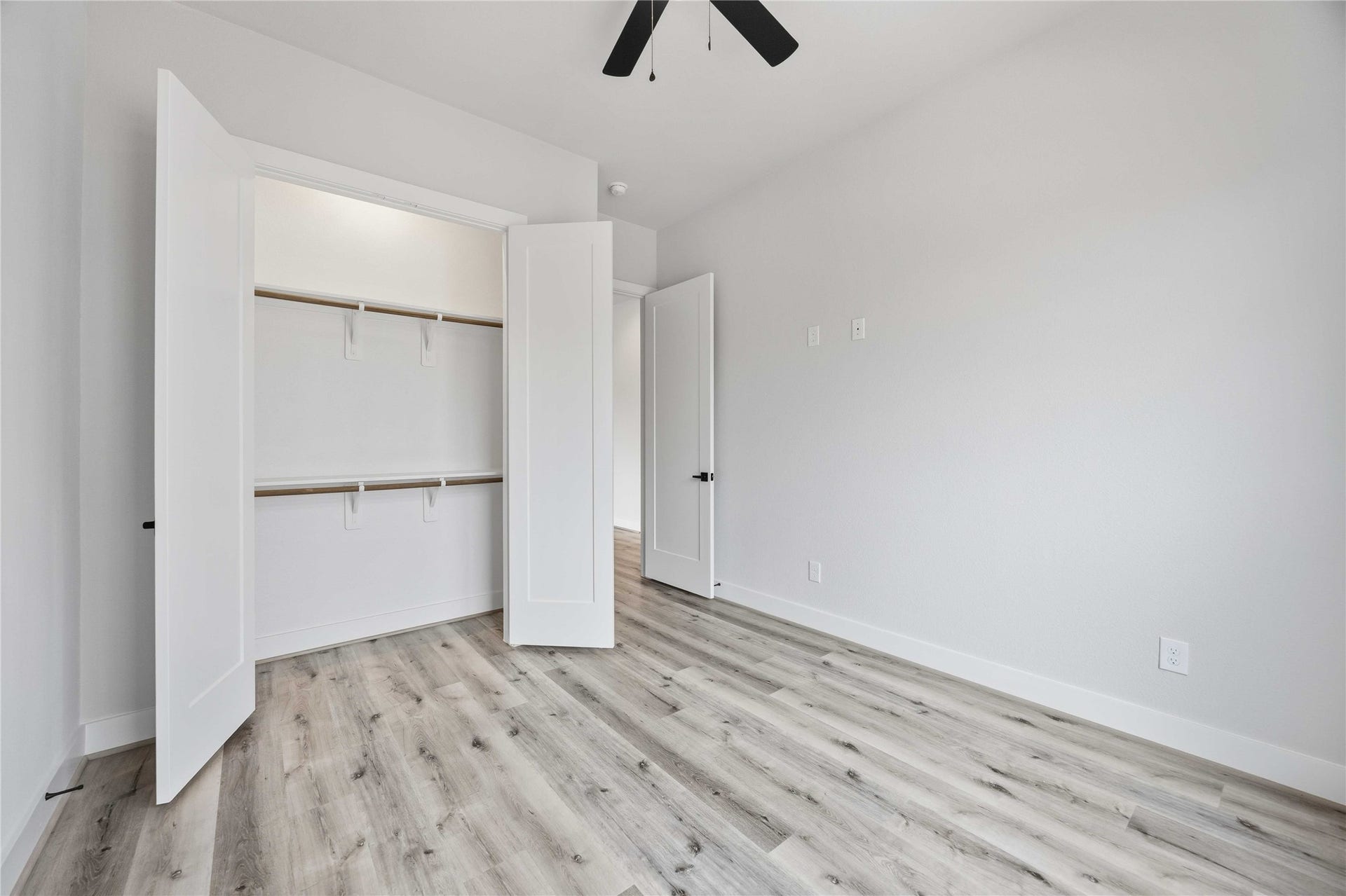 6112 De Campo Street, Houston, TX 77091 6112 De Campo Street, Houston, TX 77091