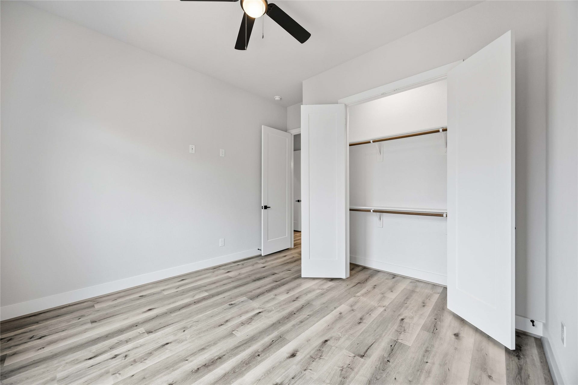 6112 De Campo Street, Houston, TX 77091 6112 De Campo Street, Houston, TX 77091