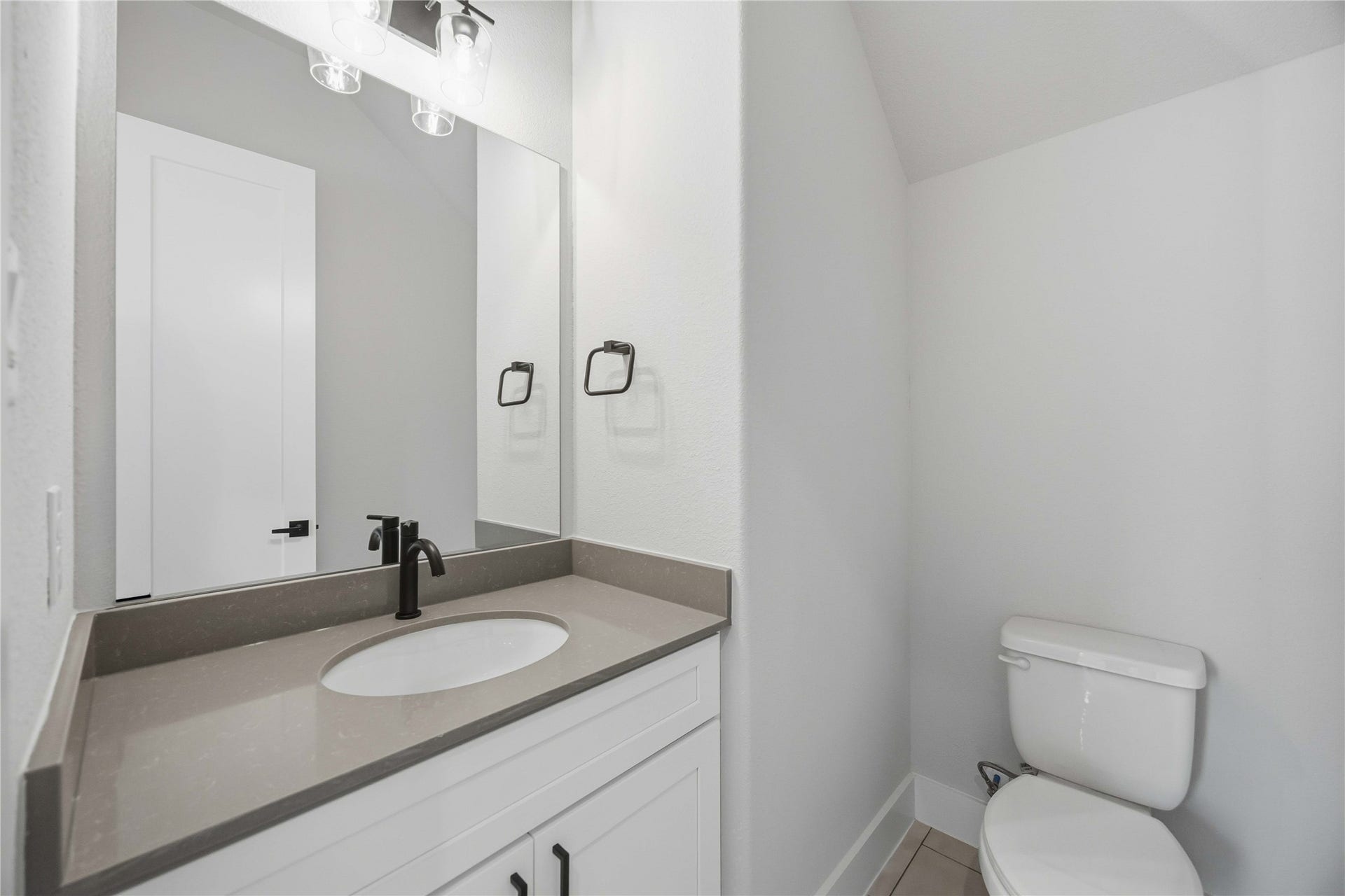 6112 De Campo Street, Houston, TX 77091 6112 De Campo Street, Houston, TX 77091