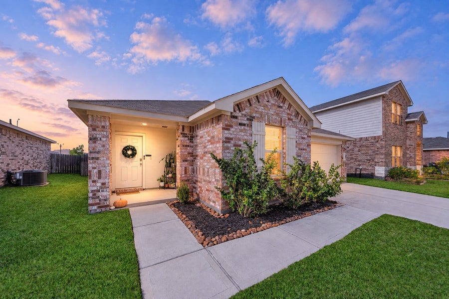 Property photo for 21334 Riverdew Drive, Katy, TX