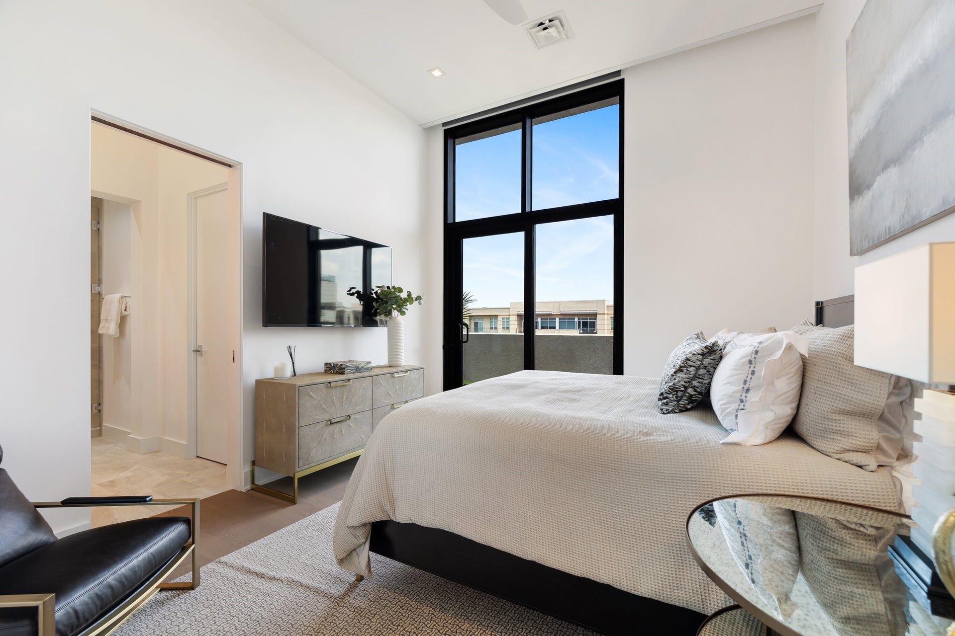 2710 Steel Street, #704, Houston, TX 77098 Additional secondary bedroom, with access to balcony and en-suite bath.