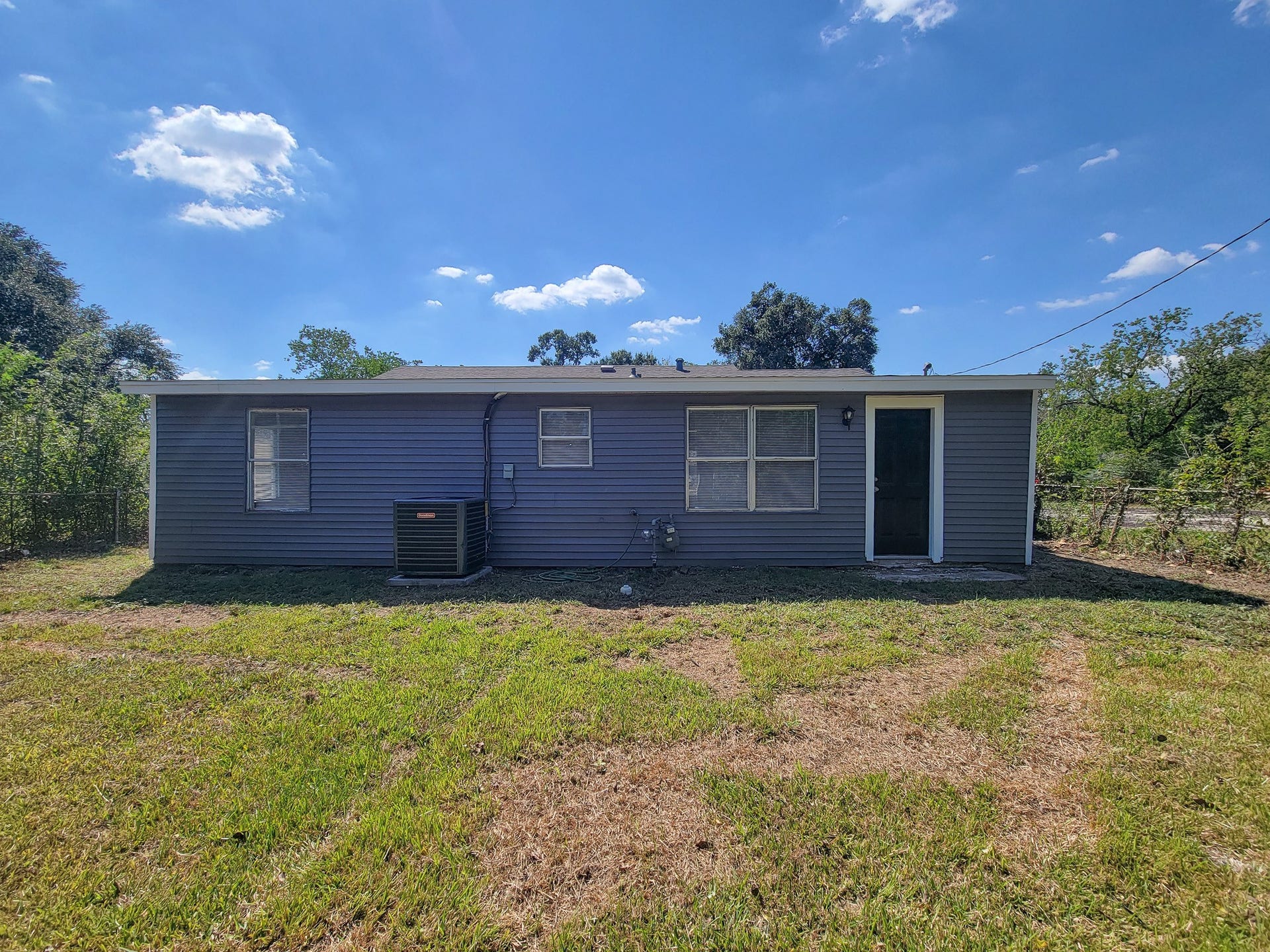 3923 Zephyr Street, Houston, TX 77021 3923 Zephyr Street, Houston, TX 77021