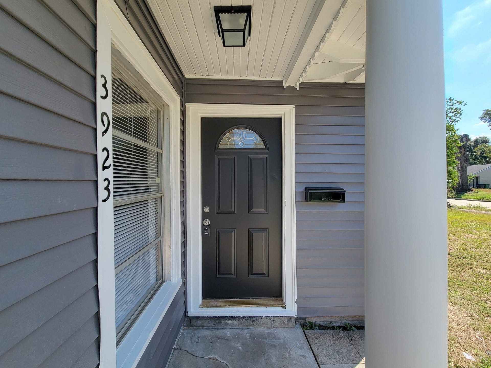 3923 Zephyr Street, Houston, TX 77021 3923 Zephyr Street, Houston, TX 77021