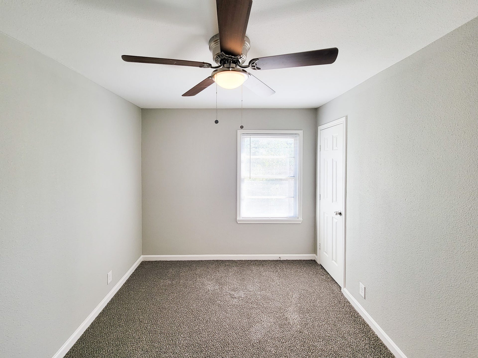 3923 Zephyr Street, Houston, TX 77021 3923 Zephyr Street, Houston, TX 77021