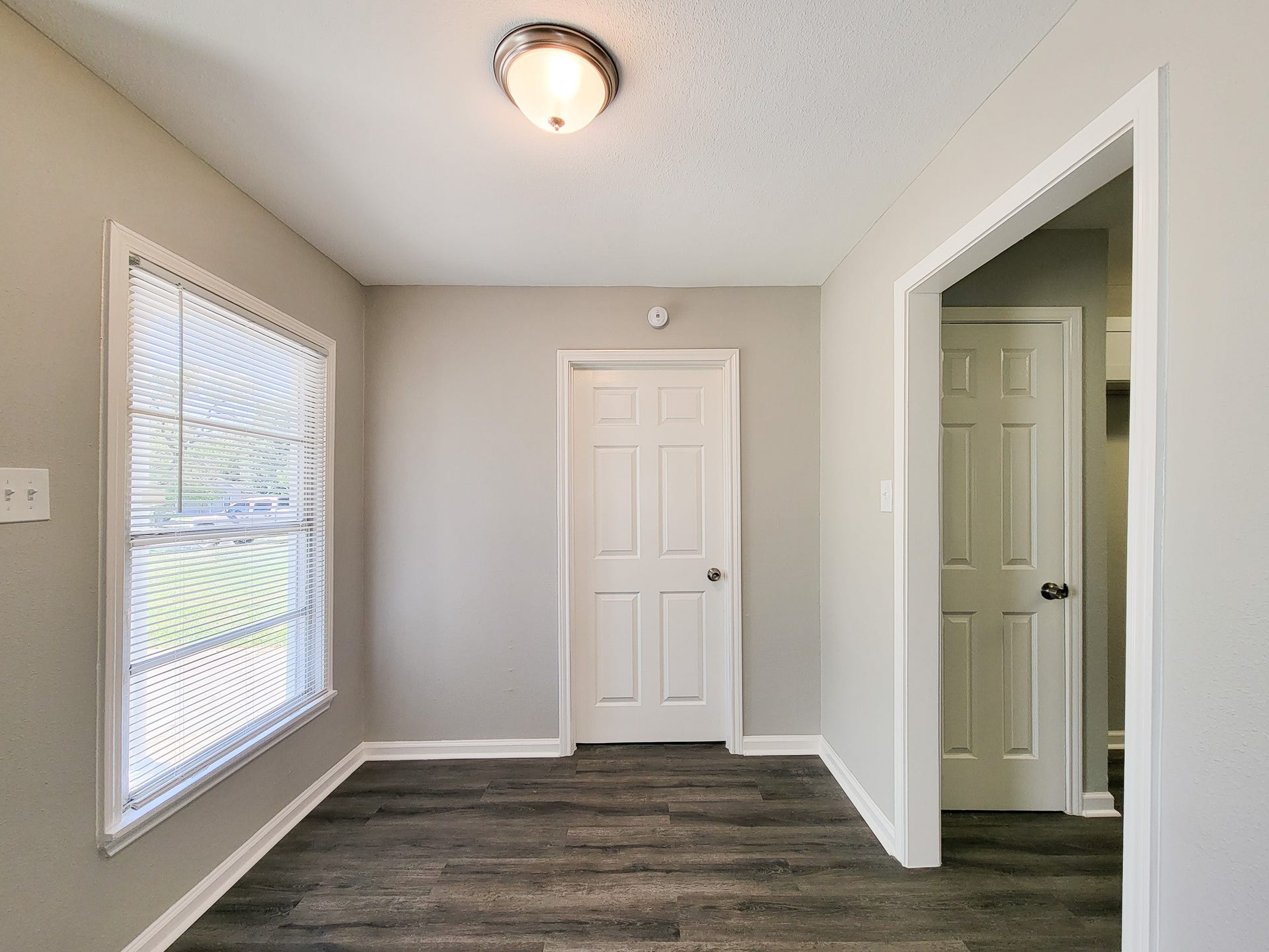 3923 Zephyr Street, Houston, TX 77021 3923 Zephyr Street, Houston, TX 77021