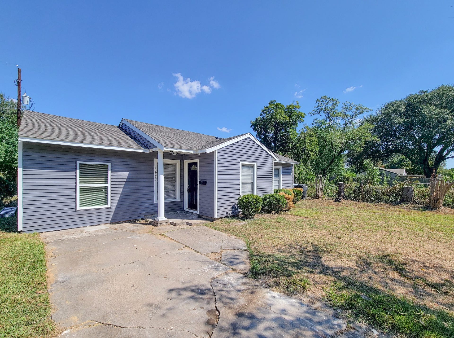 3923 Zephyr Street, Houston, TX 77021 3923 Zephyr Street, Houston, TX 77021