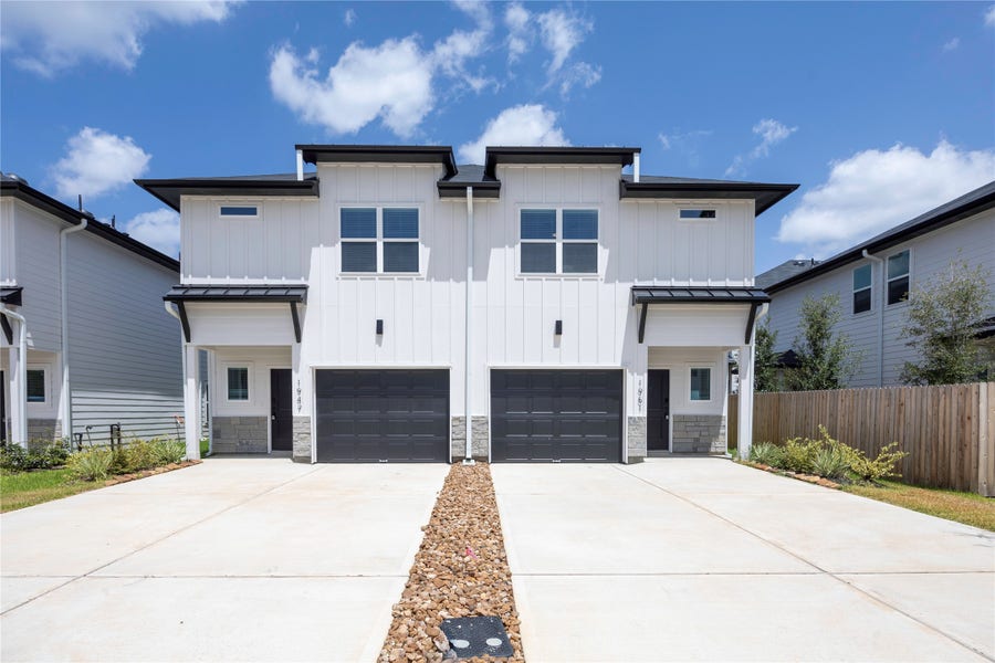 Property photo for 1951 Longmire Villas Court, Conroe, TX