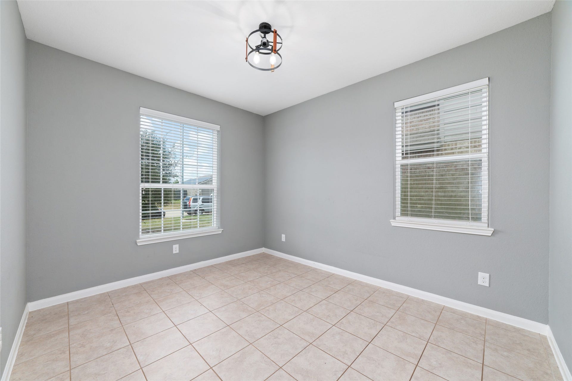 1077 Mule Ridge Drive, Katy, TX 77493