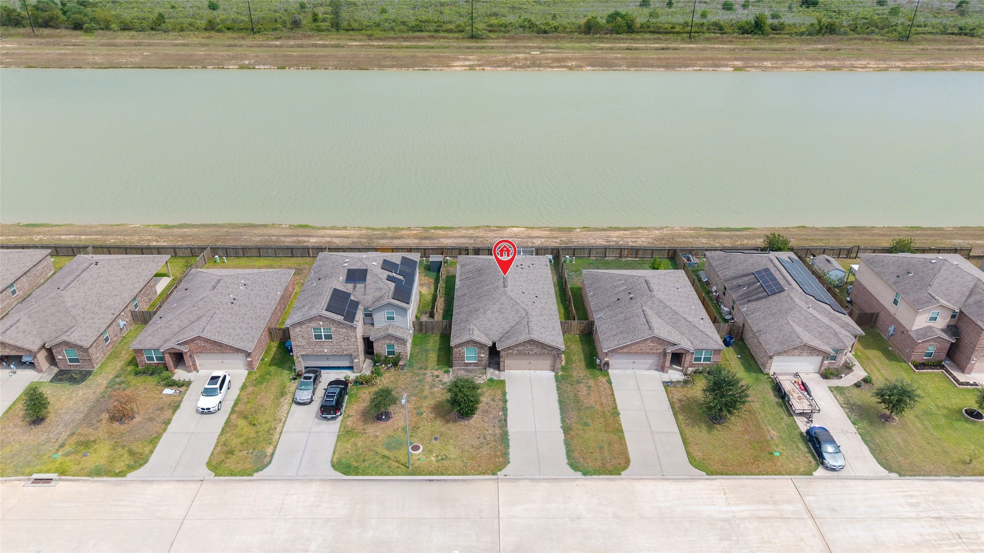 1077 Mule Ridge Drive, Katy, TX 77493
