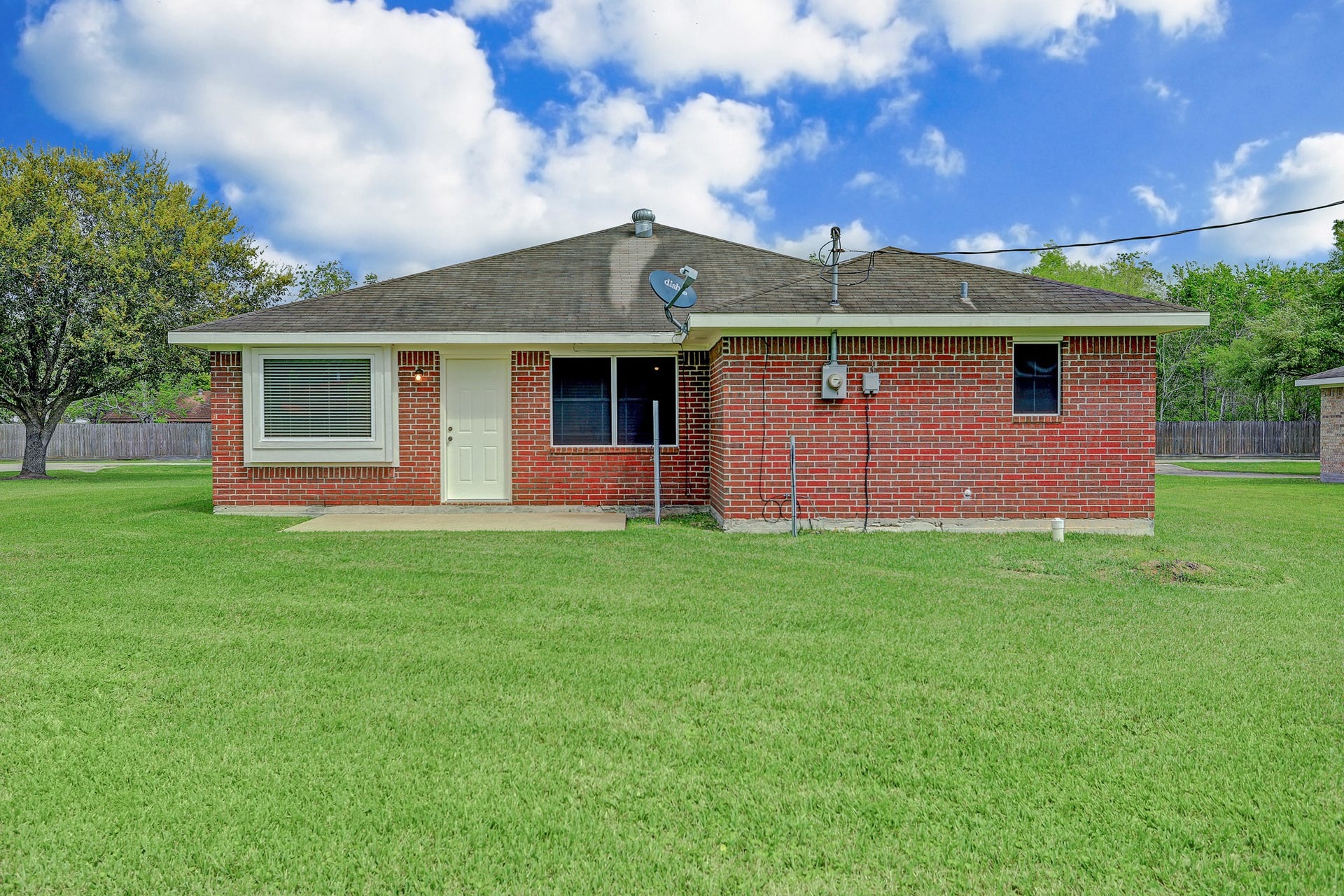16711 N Wayne Lane, #3, Pearland, TX 77584