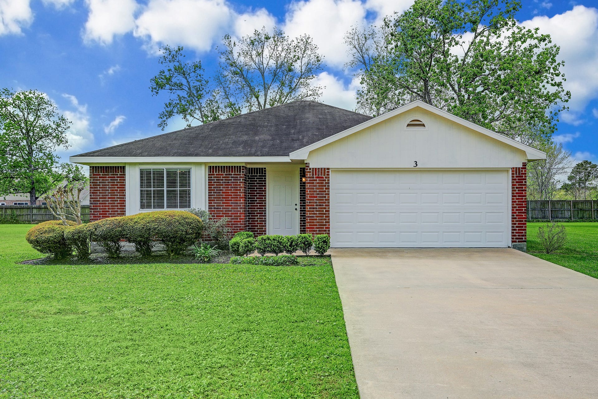 16711 N Wayne Lane, #3, Pearland, TX 77584