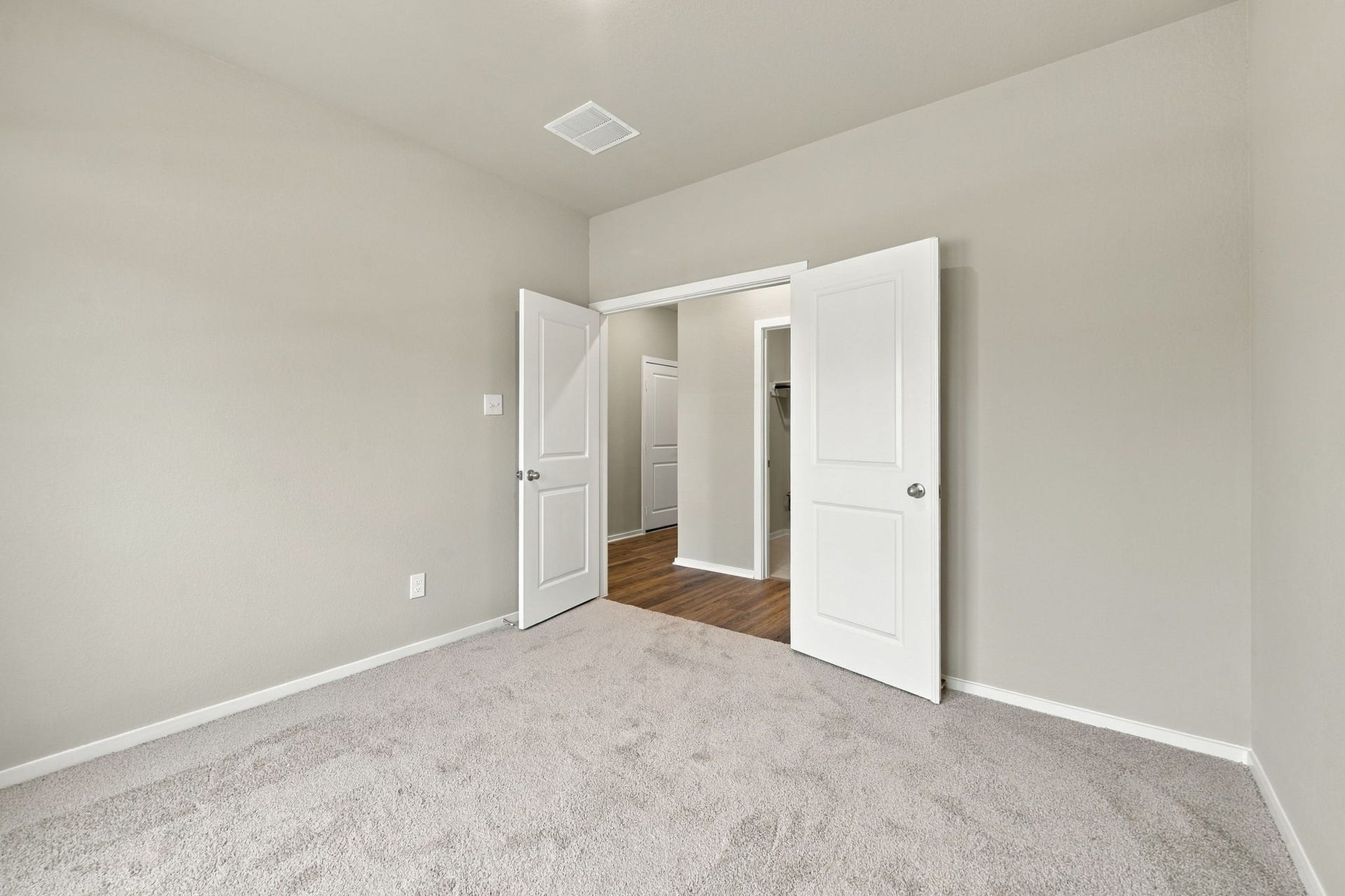 19055 Cetara Villa Drive, Hockley, TX 77447 19055 Cetara Villa Drive, Hockley, TX 77447
