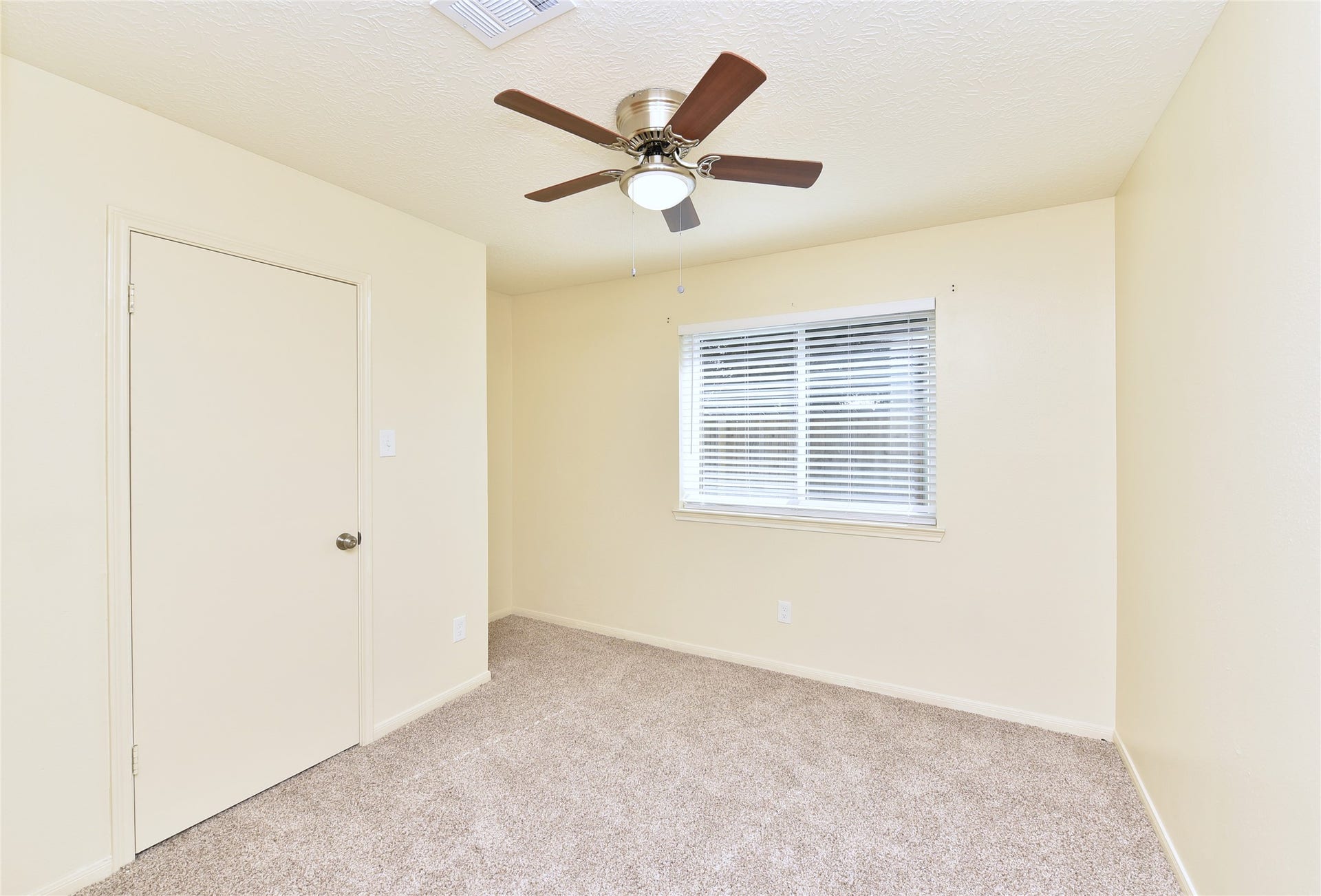 222 Savannah Moss Drive, Richmond, TX 77469 222 Savannah Moss Drive, Richmond, TX 77469