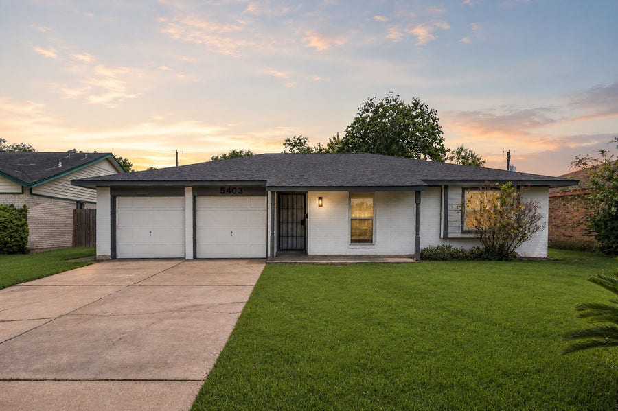 Property photo for 5403 Tavenor Lane, Houston, TX