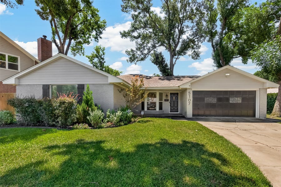 Property photo for 5107 Poinciana Drive, Houston, TX