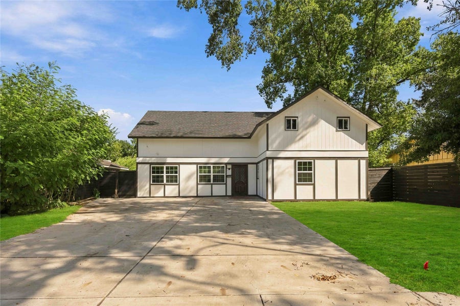 Property photo for 5214 Heatherbloom Drive, Houston, TX