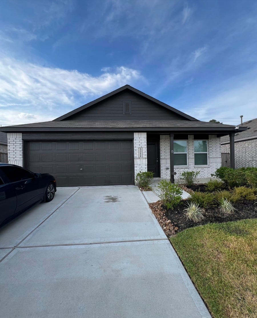 Property photo for 5211 Red Drum Dr, Baytown, TX