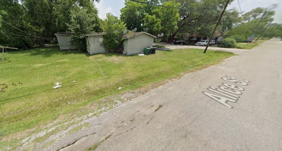 Property photo for 4306 Alice Street, Houston, TX